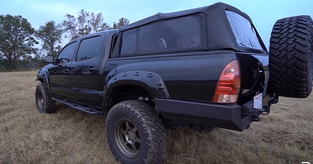 Bestop Supertop Camper Shell