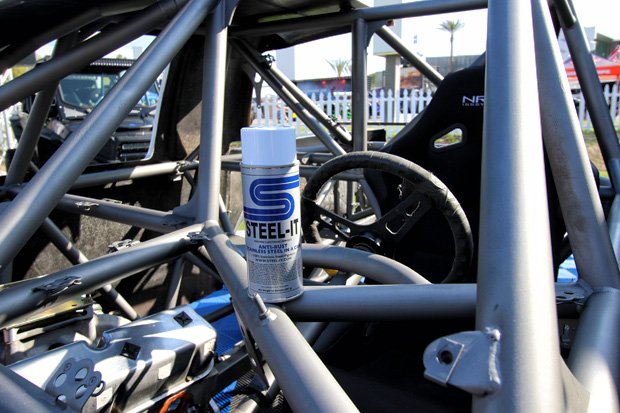 STEEL-IT's polyurethane coating is used by leading off-road builders and race teams who value the coating’s protective, anti-corrosive attributes.